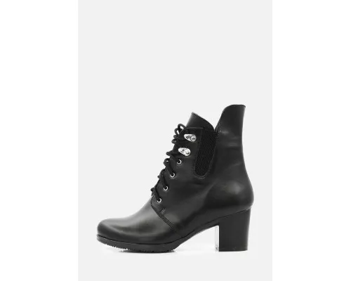 Класичні чорні шкіряні жіночі черевики на підборах